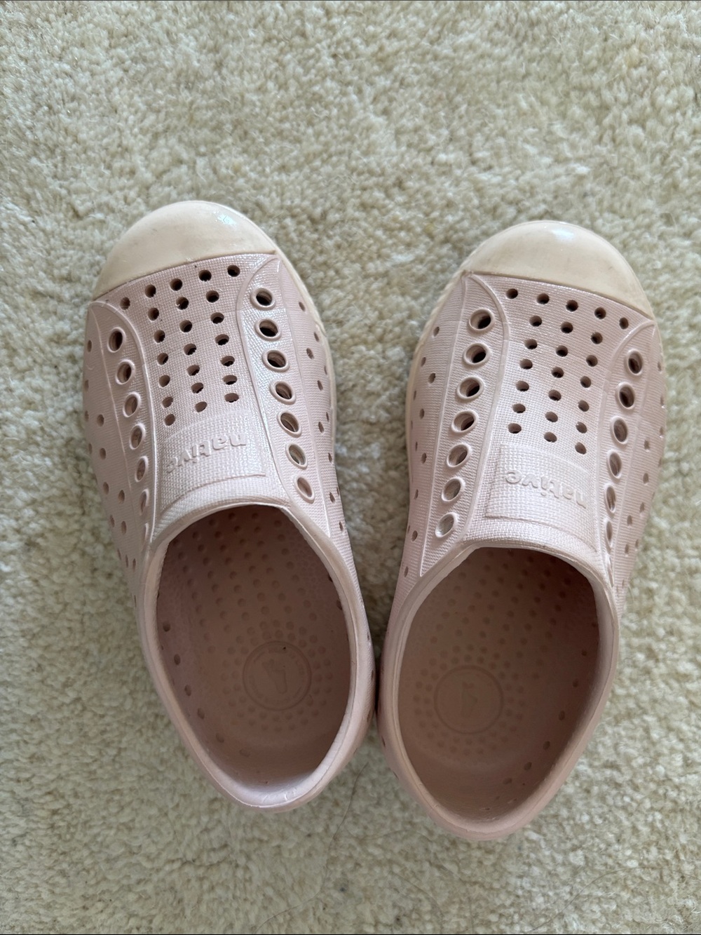 Native TODDLER Shoes in Blush Pink SIZE 8